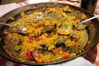 Thumbnail Paseo nocturno de tapas por Madrid con historia y sabores locales
