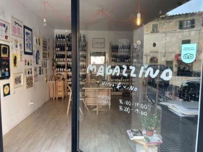 Thumbnail Degustazione di vini naturali con prodotti locali all’Happy Wine a Pistoia