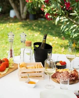 Thumbnail Pit Stop Gourmet: degustazione e pranzo leggero presso Vantorosso in Valpolicella