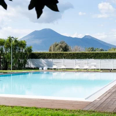 Thumbnail Pool Day, Wine Tasting & Lunch at Bosco de’ Medici in Pompeii