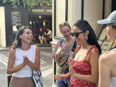 Thumbnail Tour a piedi con degustazione di ostriche e champagne nel Quartiere Latino di Parigi