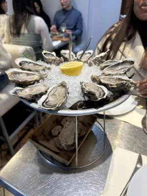 Thumbnail Oyster and Champagne Tasting Walking Tour in Paris' Latin Quarter