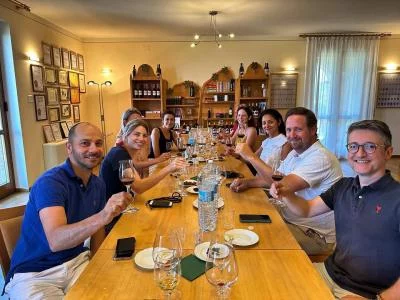 Thumbnail Von den Besitzern geleitete Weinprobe mit umbrischen Spezialitäten in der Cantina Peppucci in Todi