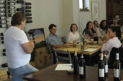 Thumbnail Pranzo piemontese con degustazione di 4 vini da Francesco Rosso a Santo Stefano Roero