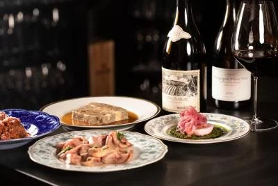Thumbnail Tasting of Great Italian Wines with Food Pairings in Central Lucca