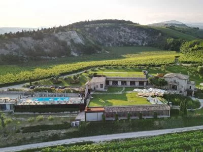 Thumbnail Escapada «Essence»: 1 noche en Tenuta Le Cave, en Valpolicella
