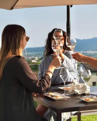 Thumbnail "Riserva" Full day tour in Prosecco Valdobbiadene from Treviso or Venice