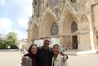 Thumbnail Excursión privada de un día a Reims y a la región del champán desde París con 4 catas