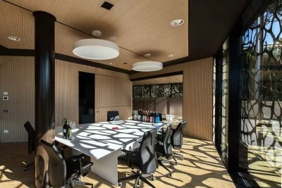 Entre vino y arquitectura
