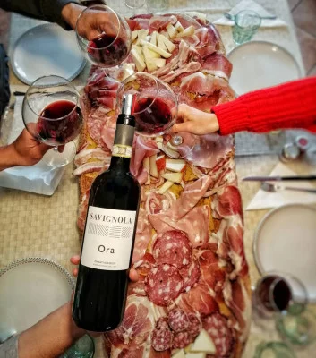 Vino, cibo e panorama eccezionali