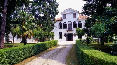 Thumbnail Wine Tasting of Venetian Wines at Villa Canthus