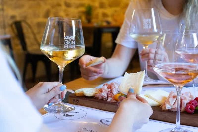 Thumbnail Carilius in White: cata de vinos blancos en Carilius