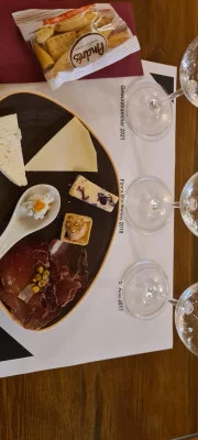 Thumbnail Visita privada a Bodegas y almuerzo en Toledo cerca de Madrid