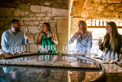 Thumbnail Weinerlebnis und Essen auf Schloss Benedek am Gardasee