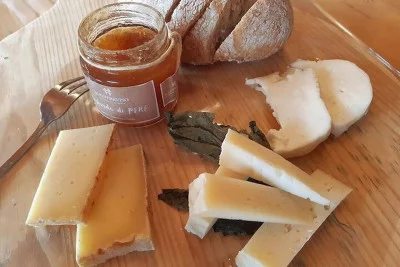 Thumbnail Prosecco & Cheese: Full-Day Wine Tour from Venice