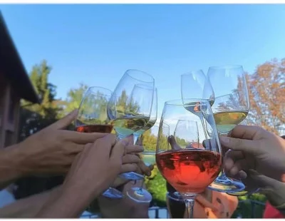 Thumbnail Cata de vinos verticales de Barbera en L'Acino d'Uva en Monferrato