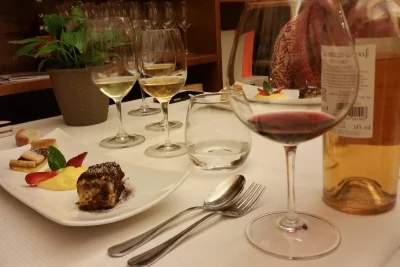 Thumbnail Feines Wein- & Food Pairing Dinner in der Nähe des Pantheons in Rom