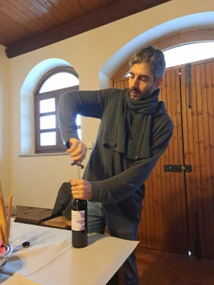 Thumbnail Von Angesicht zu Angesicht mit dem Winzer: Besichtigung des Weinbergs, Besuch der Kellerei und Verkostung der handwerklich hergestellten Monferrato-Weine