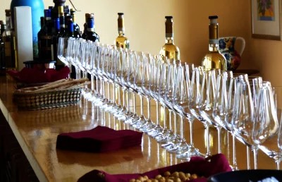 Thumbnail Cata de vinos Premium Cru en la Cantina Gigi Rosso de Langhe