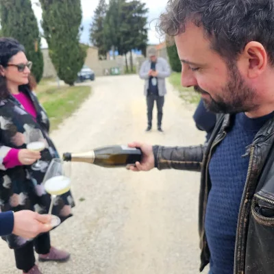 Thumbnail Degustazione di vini presso la Tenuta Spinelli