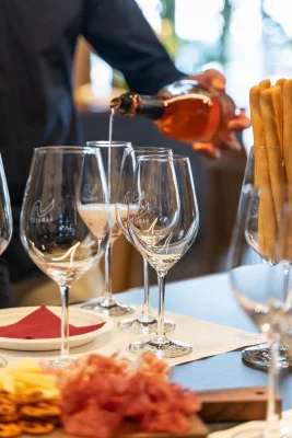 Thumbnail Degustazione di vini tradizionale e tour presso Cantina Sabaini in Val d'Illasi