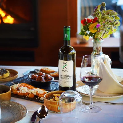 Thumbnail Wine tour presso la cantina e il vigneto Duka da Durazzo