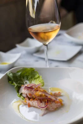 Thumbnail Tour della cantina, degustazione e pranzo gourmet di 5 portate presso Bodegas Bentomiz, Sayalonga, Málaga