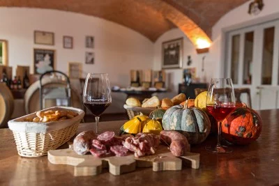 Un lugar con mucho encanto y vinos excelentes
