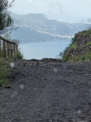 Thumbnail Trekking Privato sul Vesuvio: Avventura tra Fuoco e Vino da Napoli





