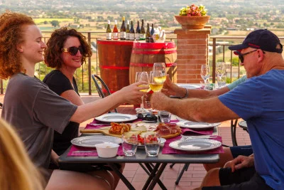 Thumbnail Expérience classique de dégustation de vin au domaine viticole de Chiorri