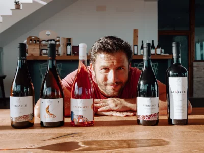 Thumbnail Esperienza Immersiva tra Storia e Vino – Alla scoperta di Arte, Cultura e Territorio da Sacco Vignaioli Apuli




