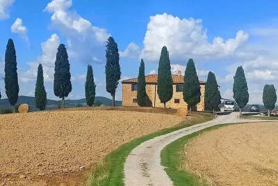 Thumbnail Private Tour Erlesene Weine genießen - Brunello &amp; Nobile Weintour