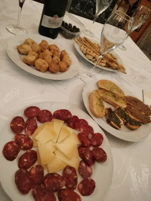 Thumbnail Metodo Classico et saveurs locales à la Cantine Re Dauno