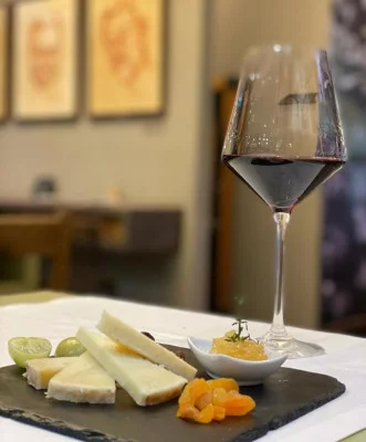 Thumbnail A Tale of Two Bodegas: Wine, Vines & Spanish Flavors in Cádiz