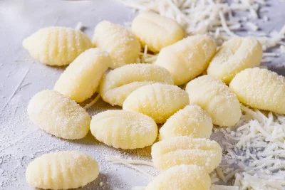 Thumbnail Markttour und Gnocchi-Zubereitungskurs - Halbprivates Erlebnis in Rom