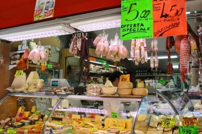 Thumbnail Visita al Mercado y Clase de Elaboración de Gnocchi - Experiencia Semiprivada en Roma