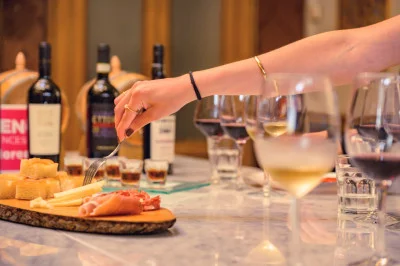 Thumbnail Sinfonia di Vini: Un'esperienza di degustazione premium a Firenze