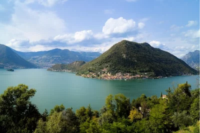 Thumbnail Ganztägige Tour zur Weinregion Franciacorta und Kreuzfahrt auf dem Iseosee ab Mailand