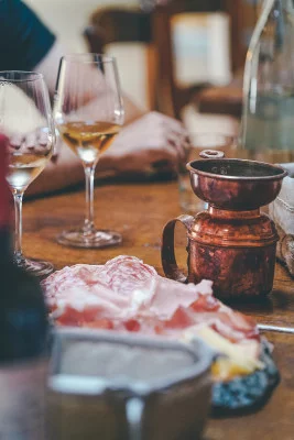 Thumbnail Visite privée de Soave, du Borgo et des caves avec déjeuner au départ de Vérone