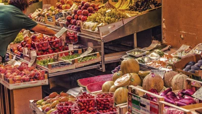 Thumbnail Tour privato di Bologna dedicato al cibo, al vino e al mercato