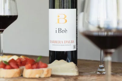 Thumbnail Between the Winery and the Vineyards – Harvest Tour & Tasting at I Bre'