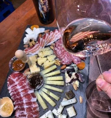 Thumbnail Dégustation verticale de Garganega et accords mets-vins locaux à Corte Quaiara, près du lac de Garde