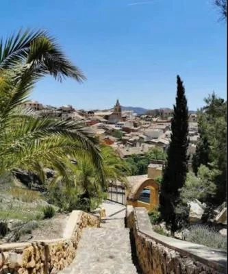 Thumbnail Tour del ponte sospeso di Relleu e dei sapori autentici dei villaggi con prelievo nella provincia di Alicante