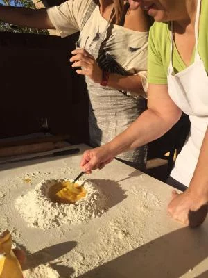 Thumbnail Toskanischer Kochkurs auf der Tenuta Moriano in Chianti