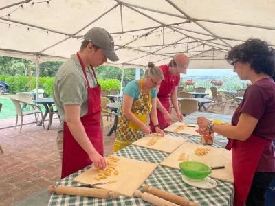Thumbnail Toskanischer Kochkurs auf der Tenuta Moriano in Chianti
