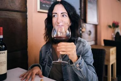 Thumbnail Dégustation de vin dans le centre ville de Gênes avec un sommelier