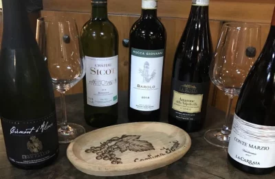 Thumbnail Wine Tasting with Food and Tufa Cellar Visit in Orvieto