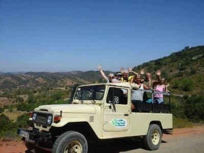 Thumbnail Albufeira: Safari in fuoristrada 4x4 e degustazione di vini in vigneto