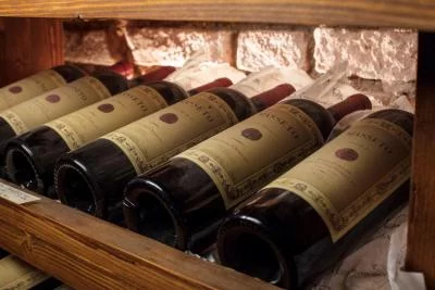 Thumbnail Tasting of the Best Wines in Siena in an Etruscan Crypt