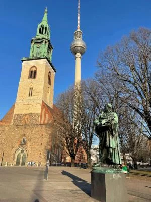 Thumbnail Berlin Food Tour - Street Food, Craft Beer und lokale Geschmacksrichtungen mit einem lokalen Guide